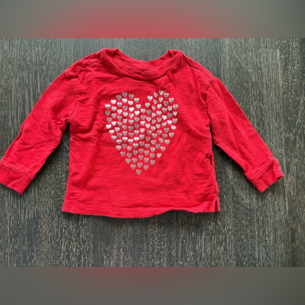 GAP Red Tee with Silver Heart Pattern